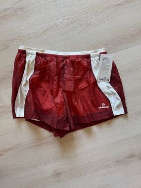 Lululemon License to Train Short XL